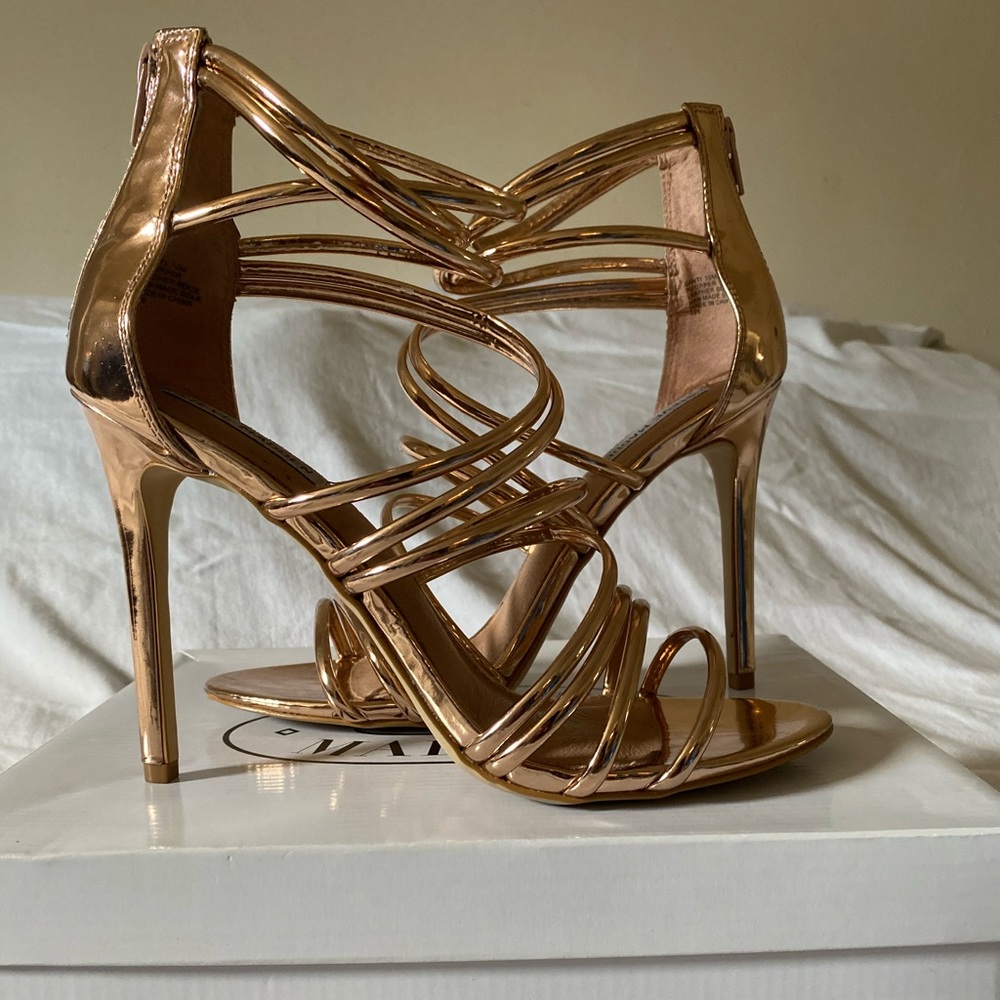 Rose gold Steve Madden heels